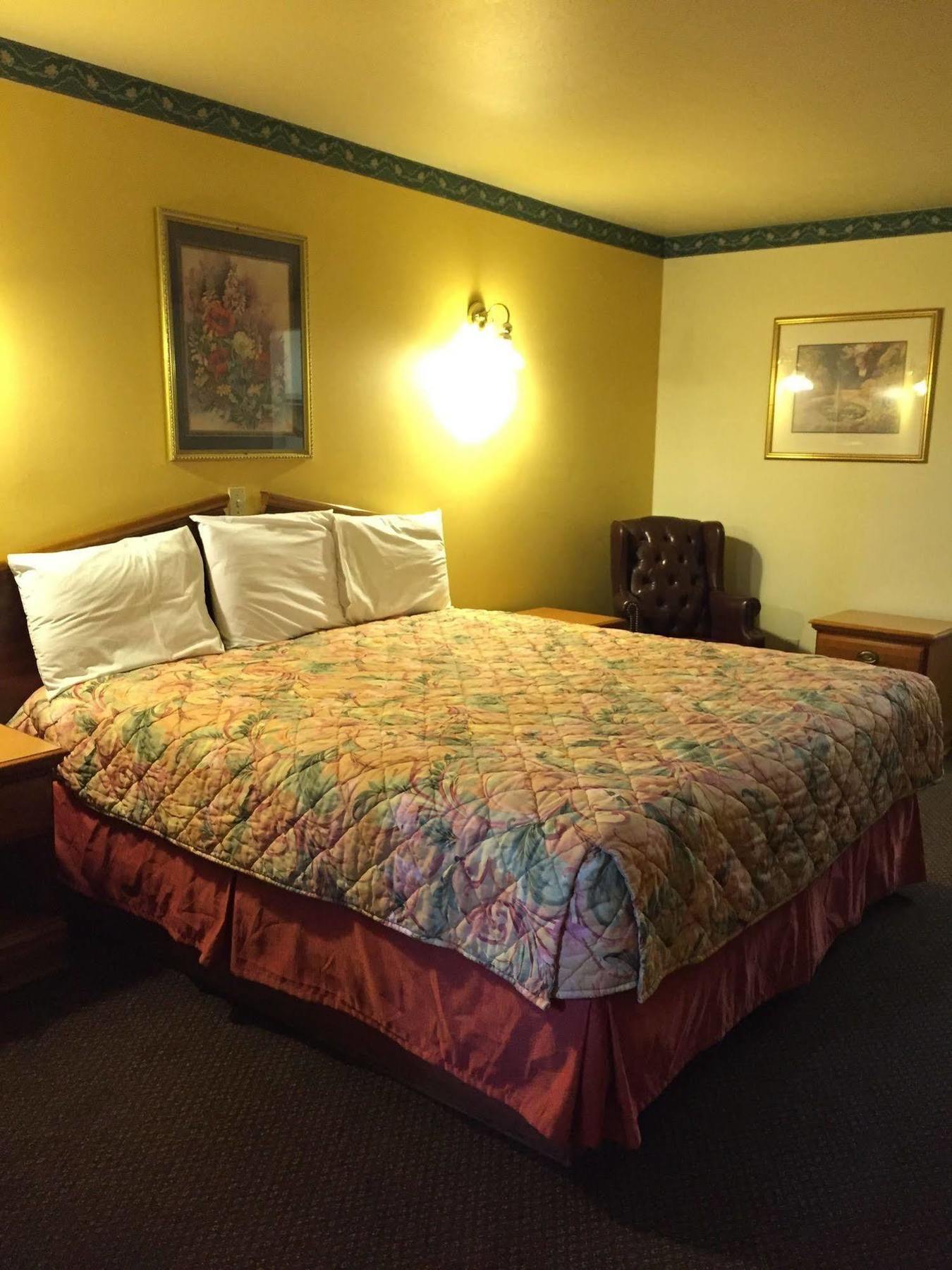 Motel 6 Wichita Ks South I35 Bagian luar foto